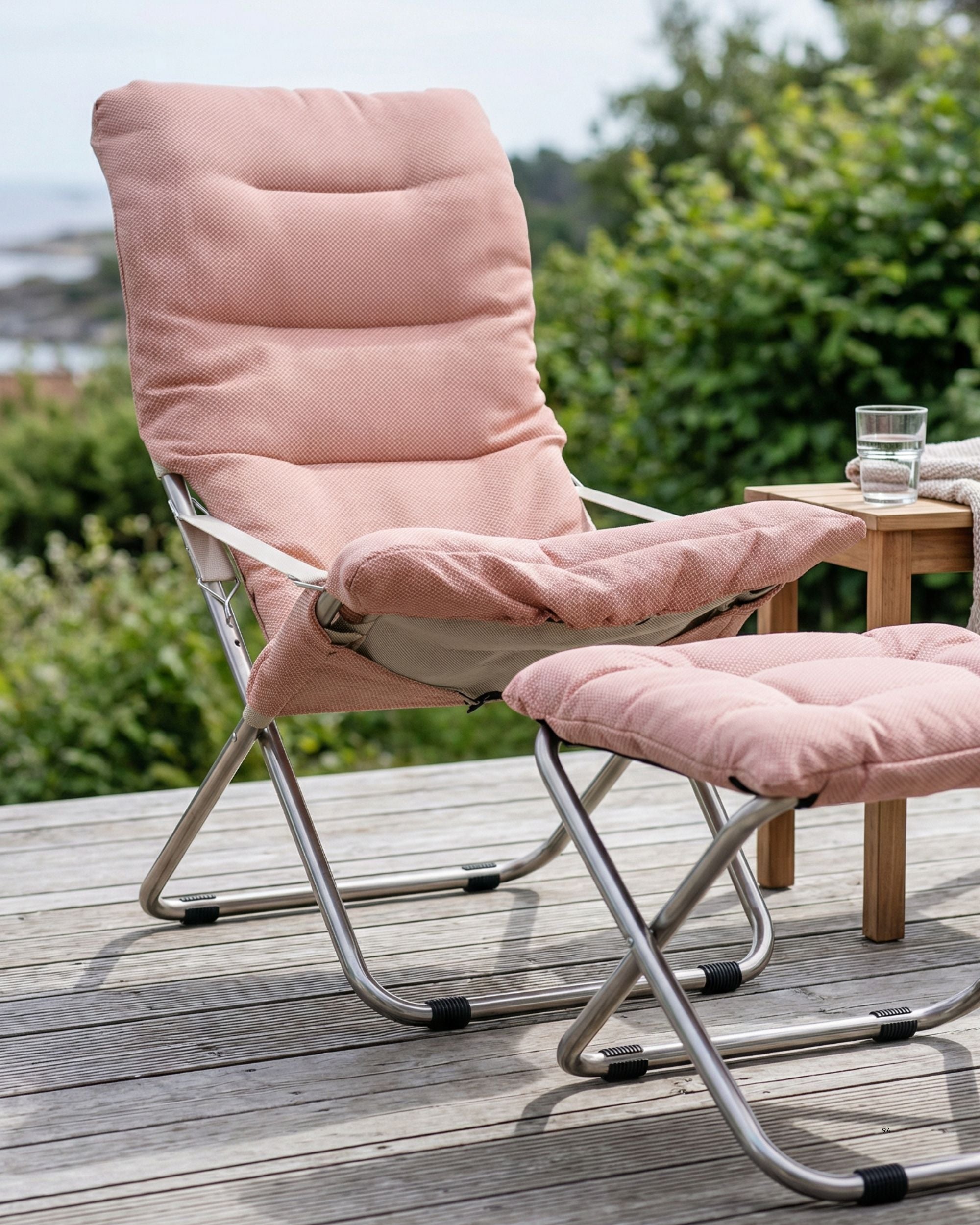 Sett med solstol og skammel, Antique Rose, fra FIAM