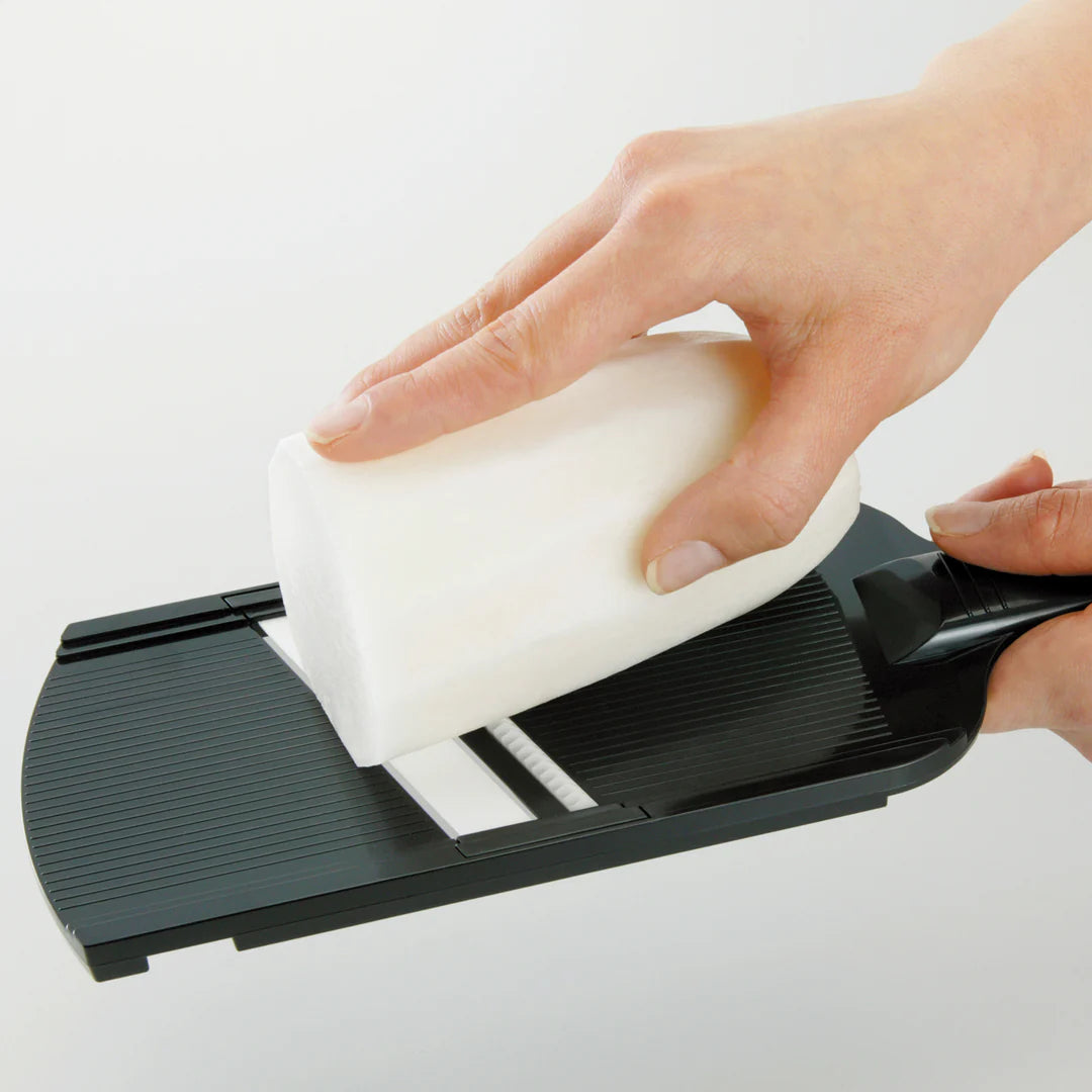 Julienne med keramisk blad fra Kyocera