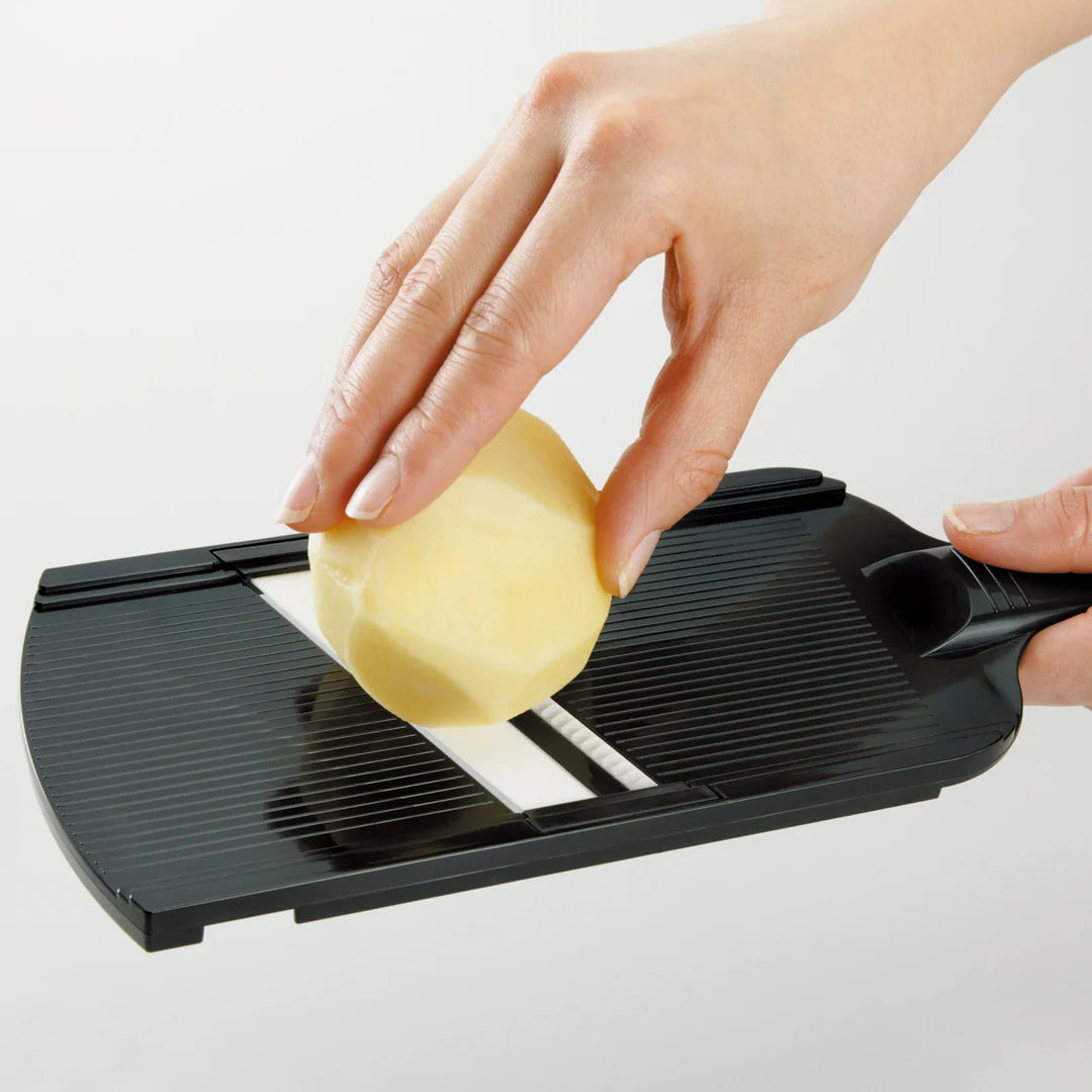 Julienne med keramisk blad fra Kyocera