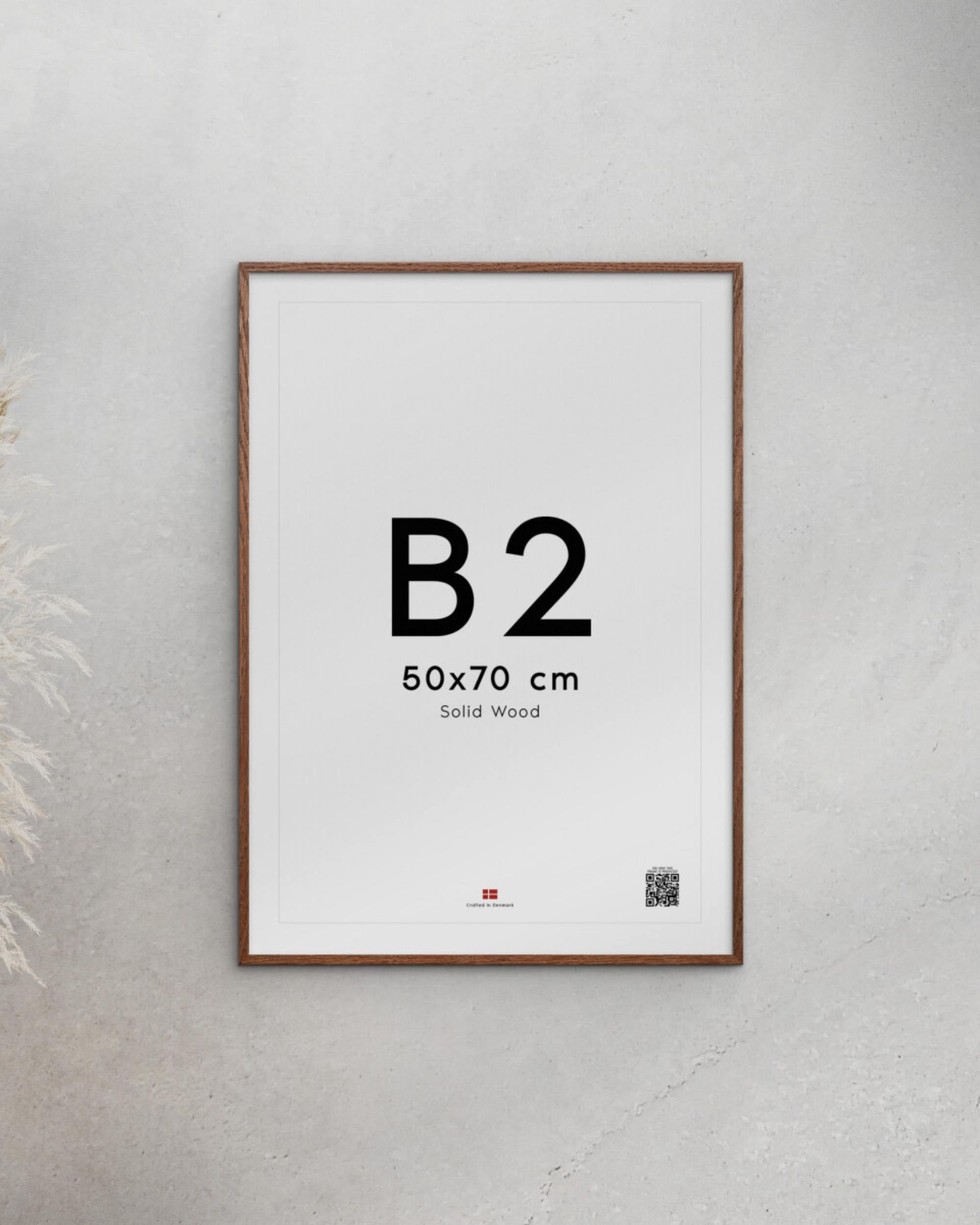 Mørk Eik bilderamme i heltre og glass fra Poster & Frame