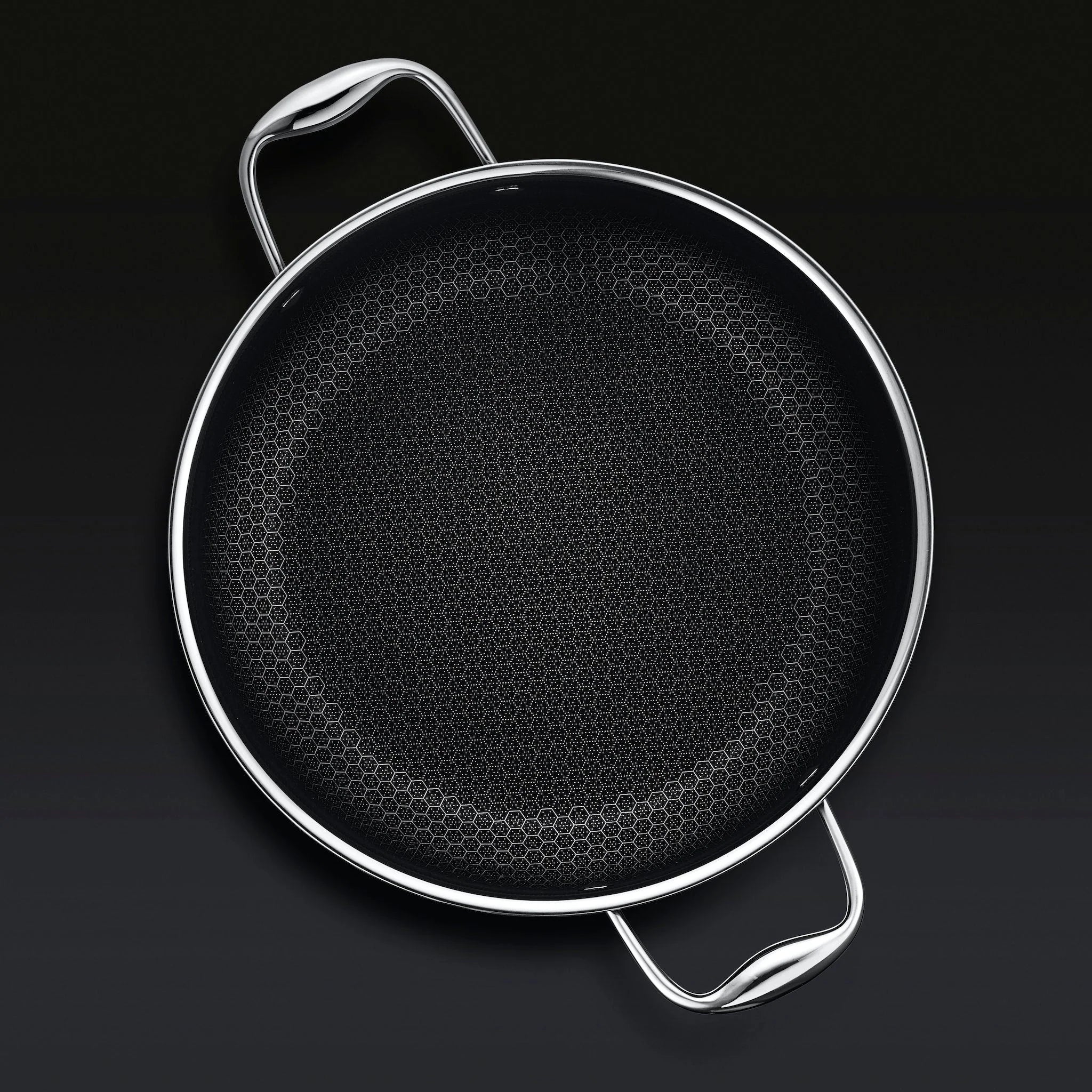 Sett a tre gryter med lokk fra Hexclad