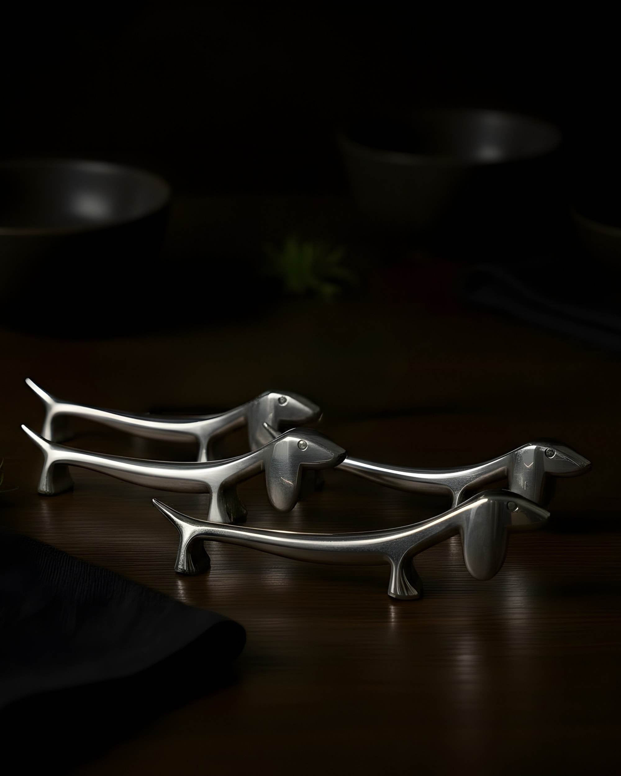 DACHS Sett a 4 bestikkhvilere i rustfritt stål