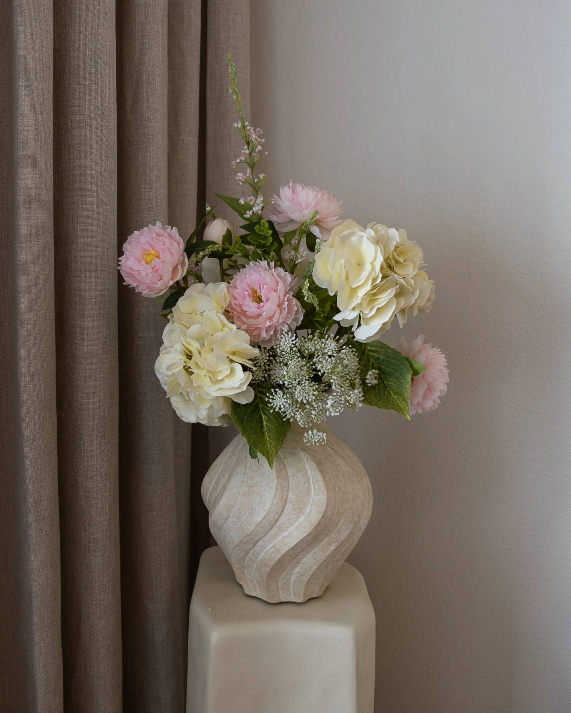 Strawberry Creme Bukett fra Amarante