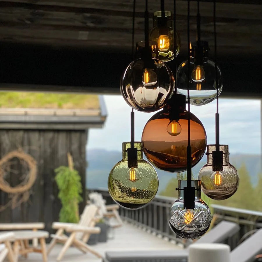 Stemningsbilde av FjellglĂžd lampe fra Hadeland Glassverk
