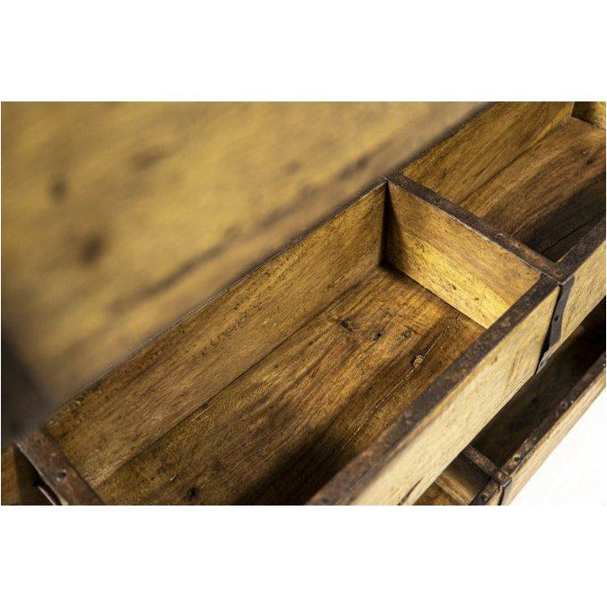 Miljøbilde av doble murstensformer fa Sjælsø Nordic