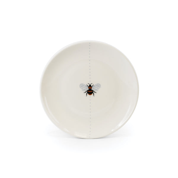 Hvit kaketallerken fra Bee collectiom