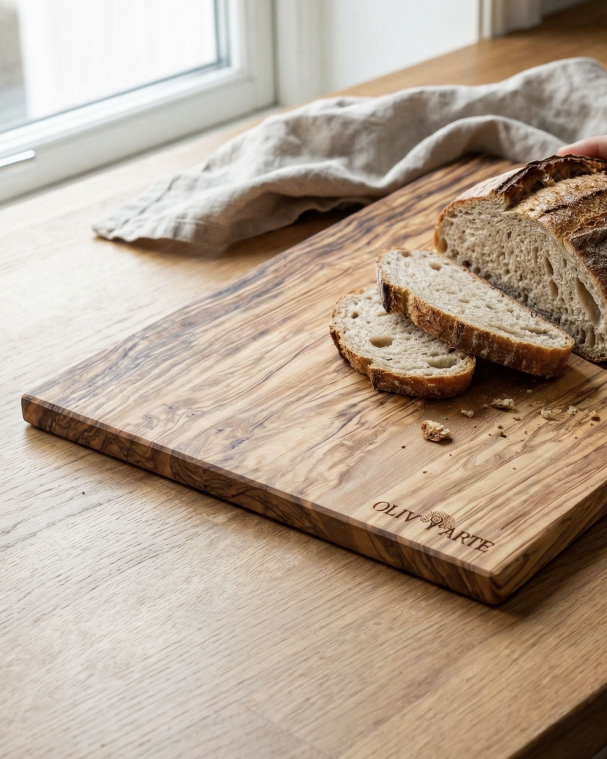 Tynn skjærefjøl i tre (30x40 cm) fra OlivArte