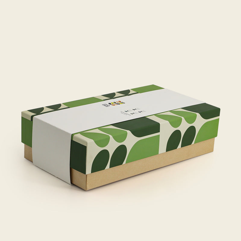 Lekker gaveinnpaknng på vinglassene fra Orla Kiely