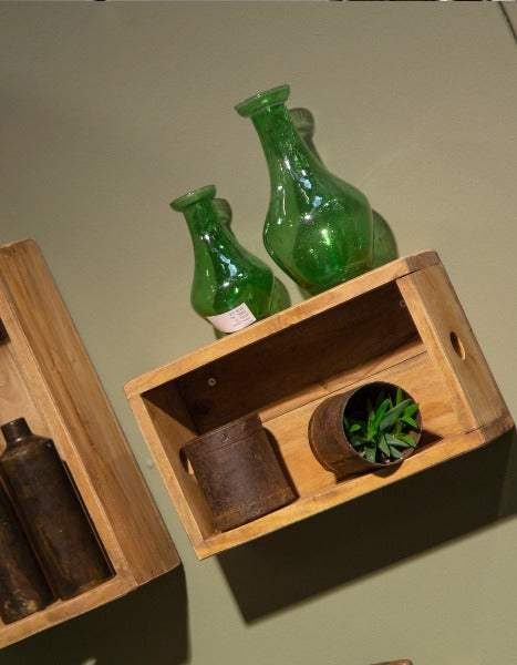 Nydelige vaser laget i gjenbruksglass fra Sjælsø
