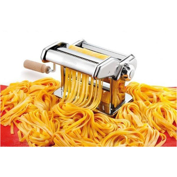 Tagliatelle laging med pastamaskin fra Imperia
