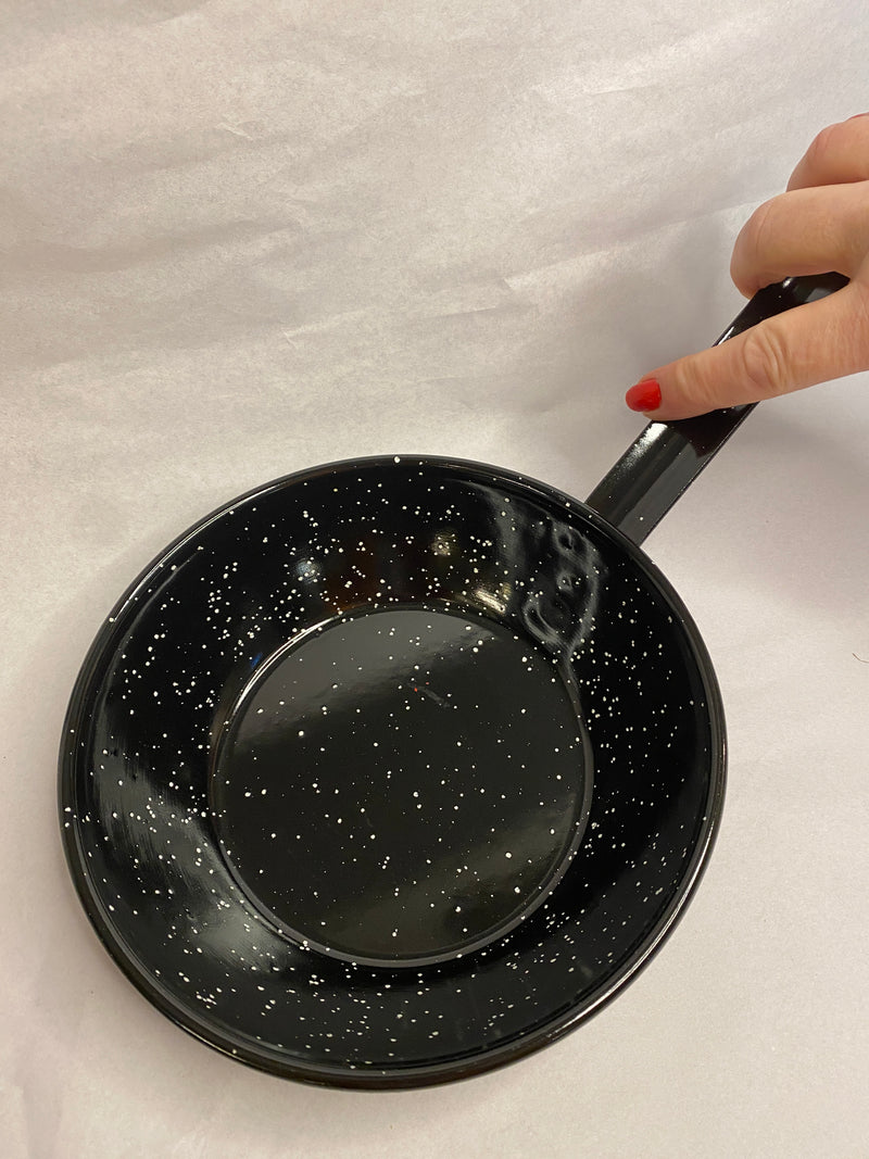 16 cm Vaello panne med langt håndtak